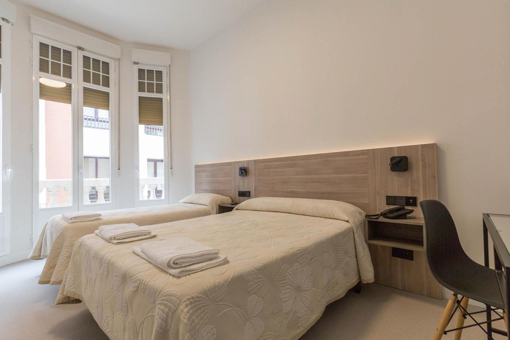 Hostal Excelsior Madrid Dış mekan fotoğraf