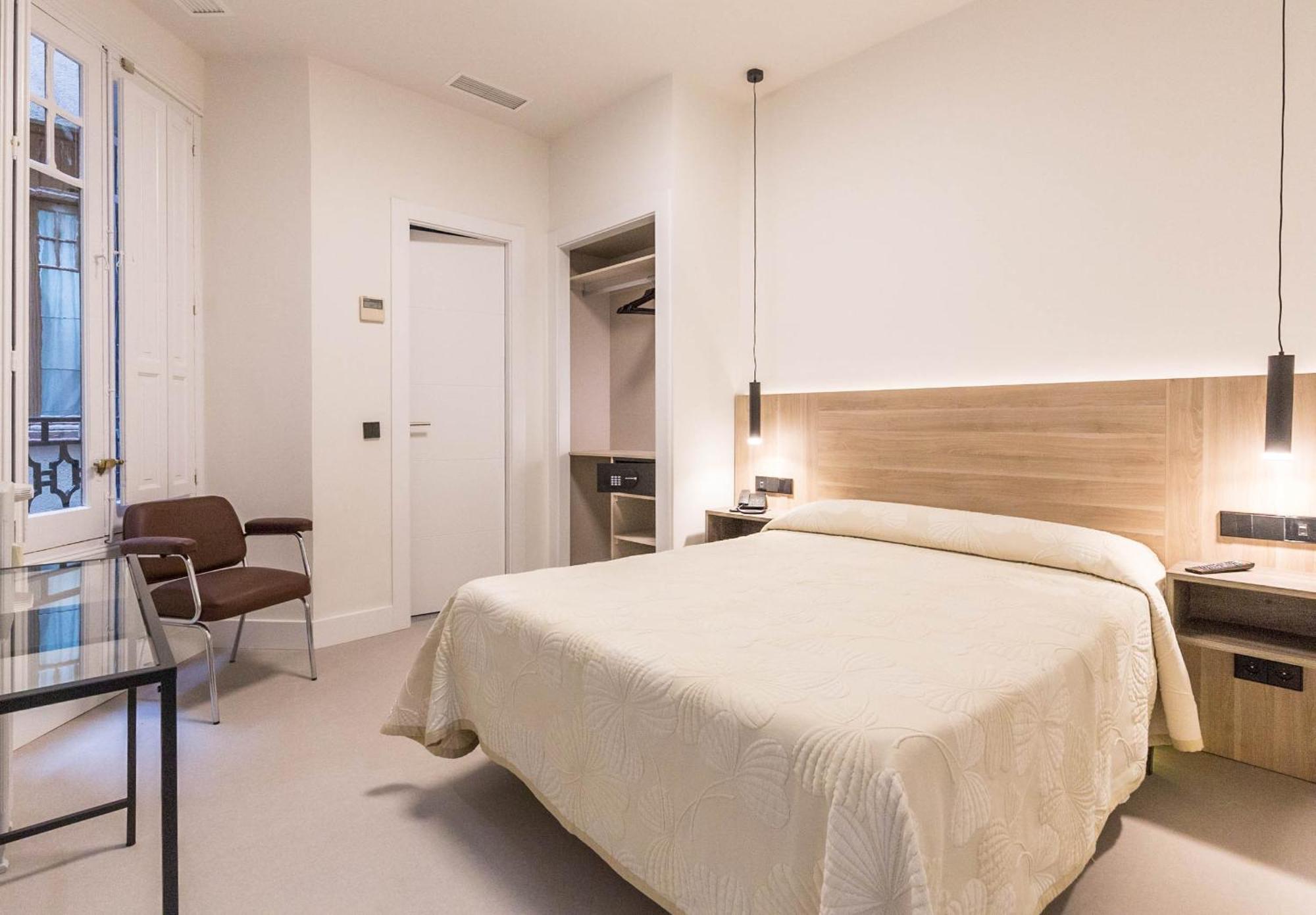 Hostal Excelsior Madrid Dış mekan fotoğraf